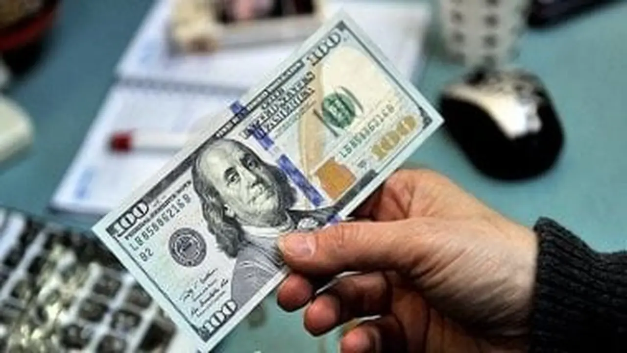 تحديثات الصرف.. استقرار سعر الدولار أمام الجنيه داخل كافة البنوك المصرية